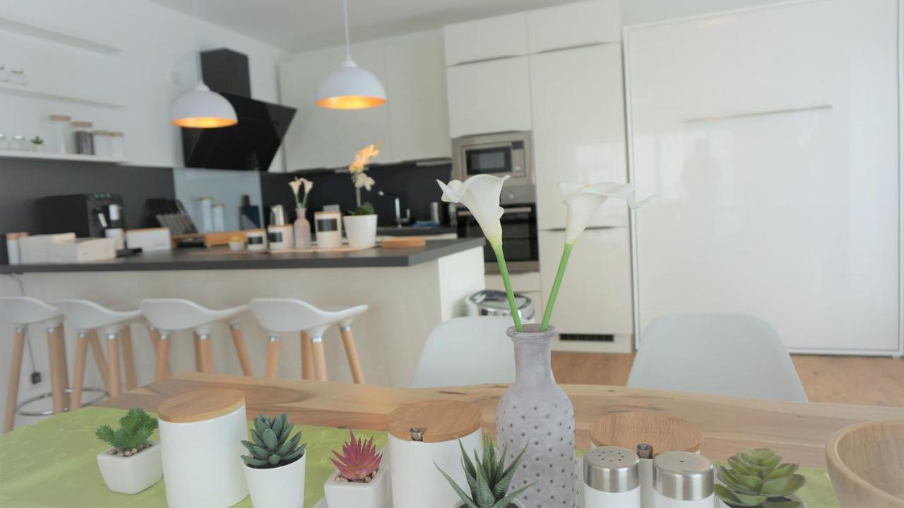 Panorama Penthouse Apartment Mit Klima Und Whirlpool Fuer Bis Zu 6 Personen 프랑켄탈 외부 사진
