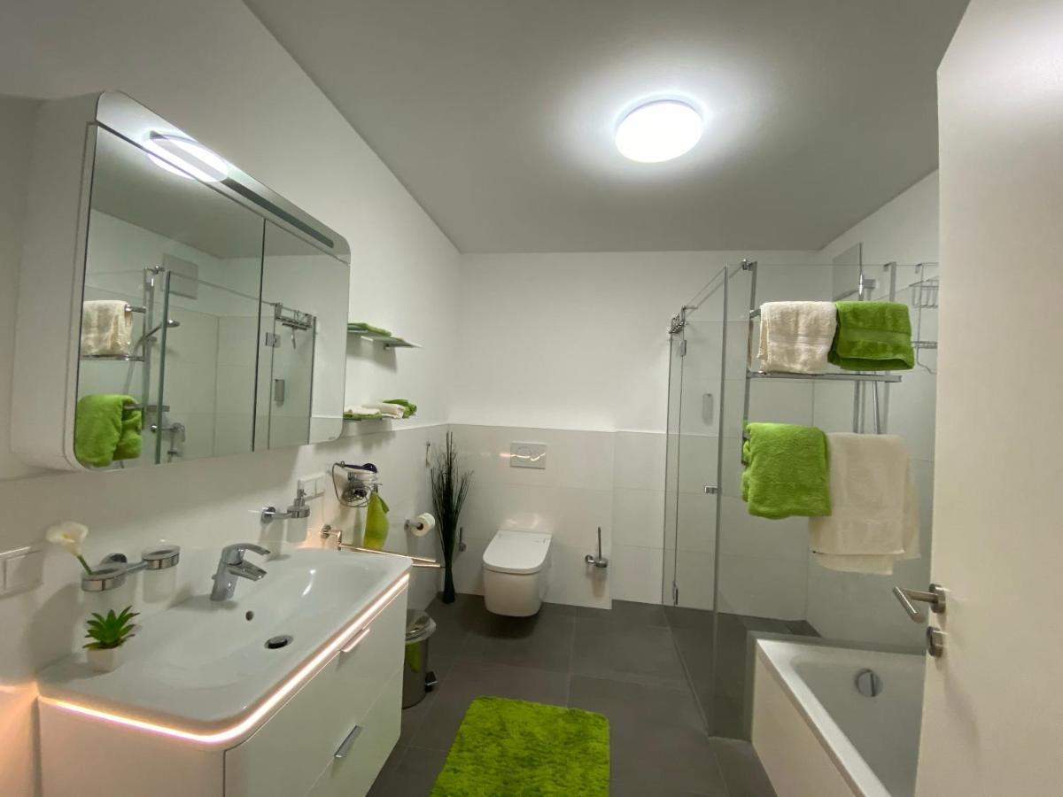 Panorama Penthouse Apartment Mit Klima Und Whirlpool Fuer Bis Zu 6 Personen 프랑켄탈 외부 사진