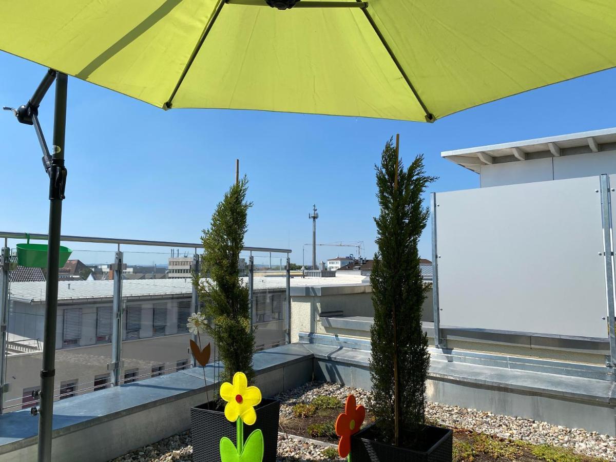 Panorama Penthouse Apartment Mit Klima Und Whirlpool Fuer Bis Zu 6 Personen 프랑켄탈 외부 사진