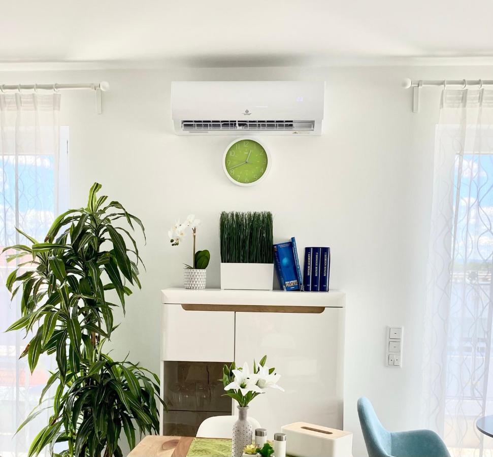 Panorama Penthouse Apartment Mit Klima Und Whirlpool Fuer Bis Zu 6 Personen 프랑켄탈 외부 사진