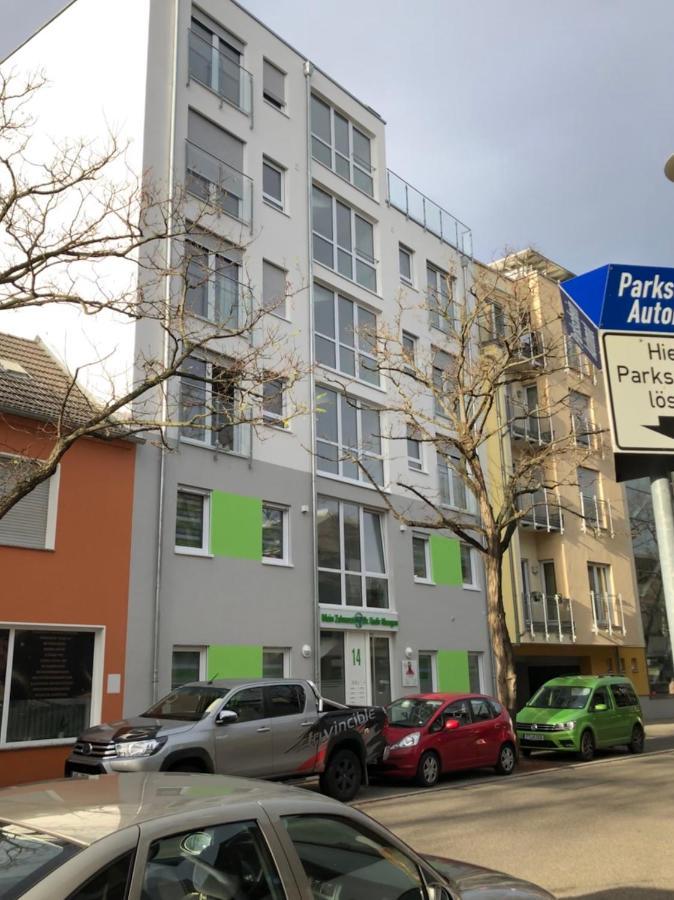 Panorama Penthouse Apartment Mit Klima Und Whirlpool Fuer Bis Zu 6 Personen 프랑켄탈 외부 사진