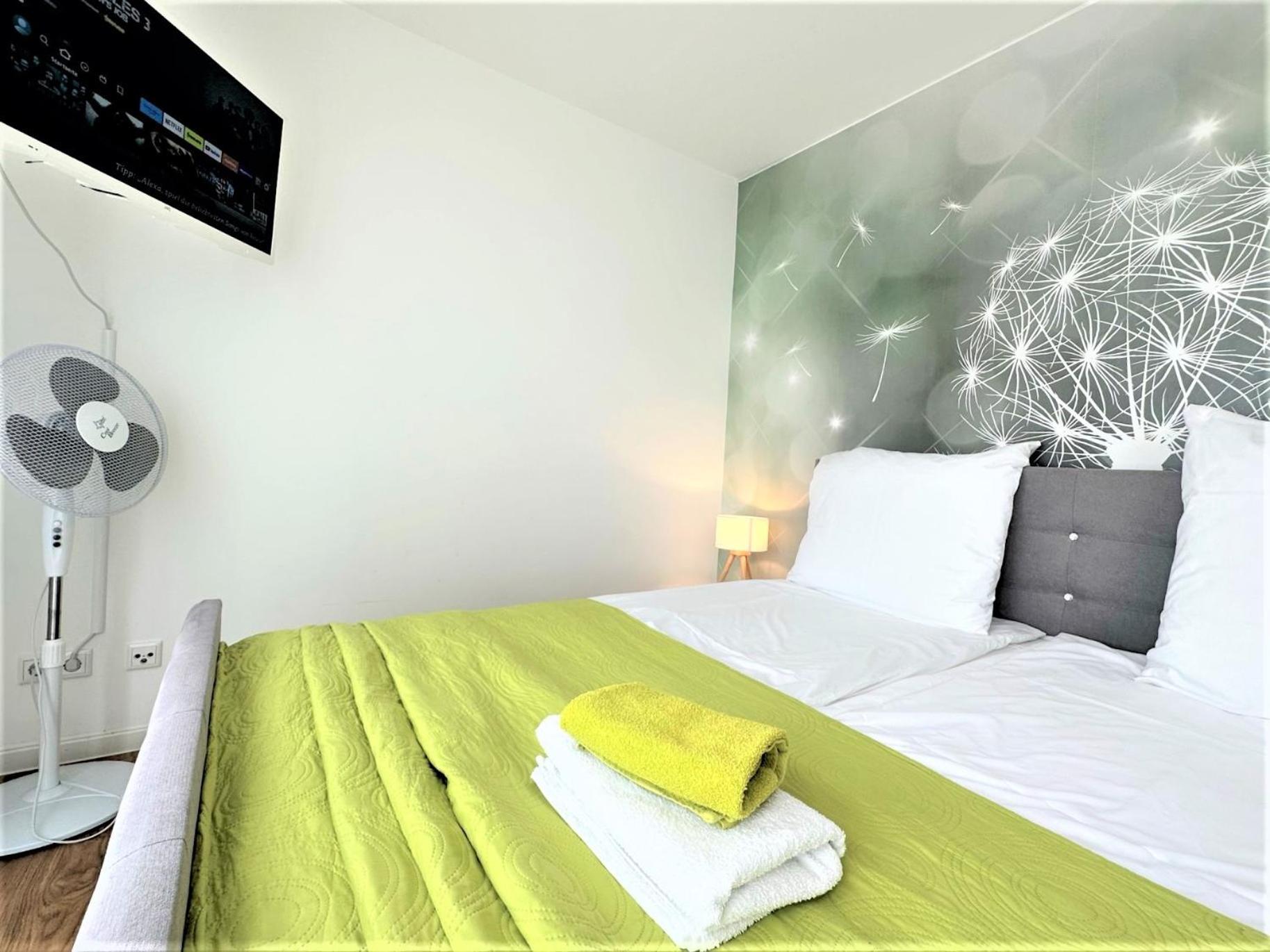 Panorama Penthouse Apartment Mit Klima Und Whirlpool Fuer Bis Zu 6 Personen 프랑켄탈 외부 사진